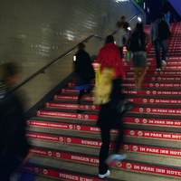 Werbefläche auf Treppen U-Bahn Berlin